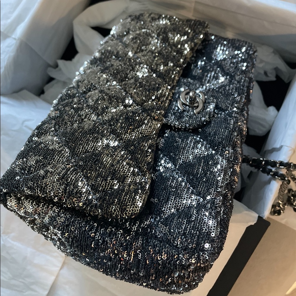 Chanel sequins bag - Picture 5 of 8